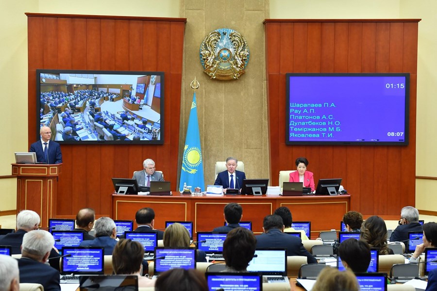 10.04.2019 Mazhilis approved legislative amendments on housing and communal services 
