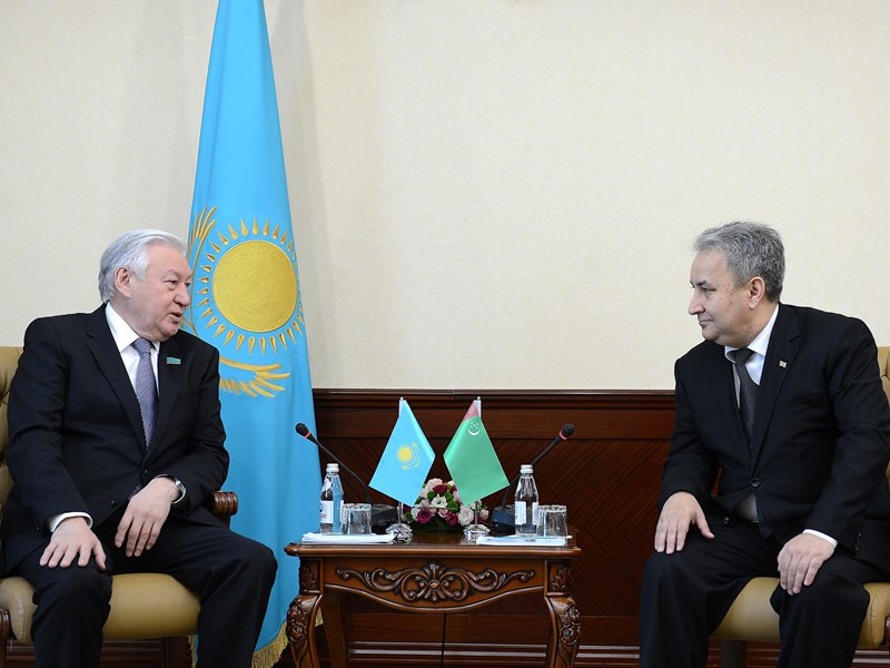 Meeting of K.K. Djakupov with the Ambassador extraordinary and plenipotentiary of Turkmenistan in the Republic of Kazakhstan M. Akmyradov, February 12, 2015