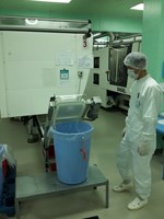Депутаты ознакомились с производством лекарственных средств на заводе «ЭкоФармИнтернешнл»